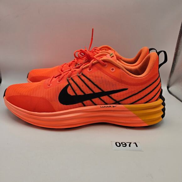 NIKE MEN\'S 10.5 LUNAR ROAM HYPER CRIMSON SHOES HJ9145-809